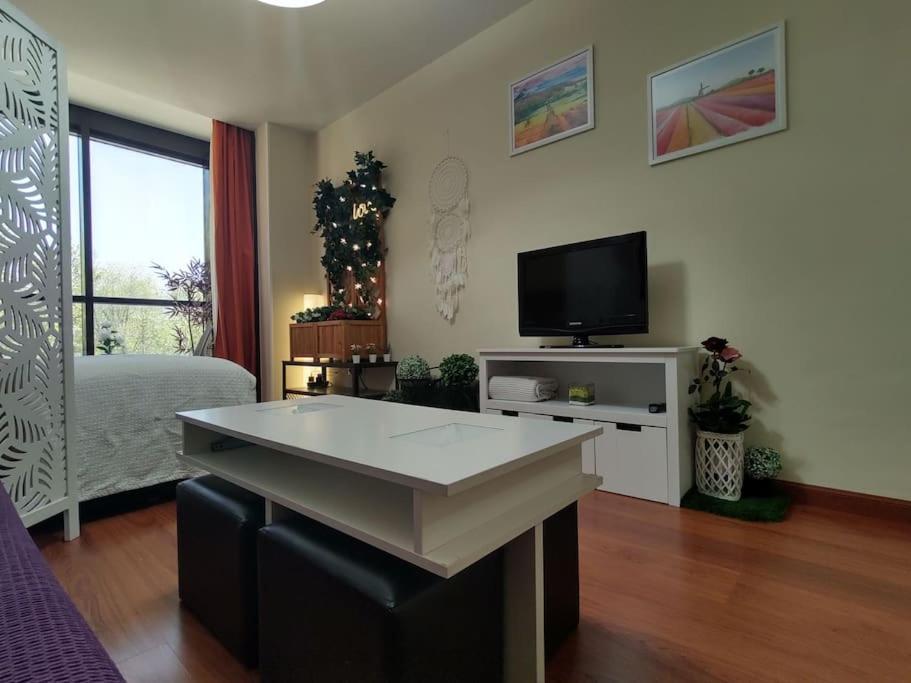 Madrid Alcotour Apto Trabajo Y Relax Alcobendas Extérieur photo